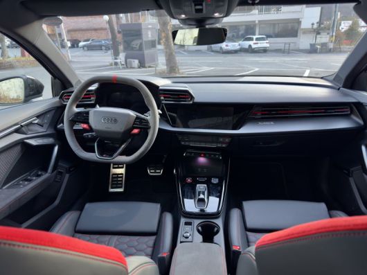 더 뉴 아우디 RS 3. /사진=김동찬 기자.                                  더 뉴 아우디 RS 3. /사진=김동찬 기자.                                  더 뉴 아우디 RS 3. /사진=김동찬 기자.