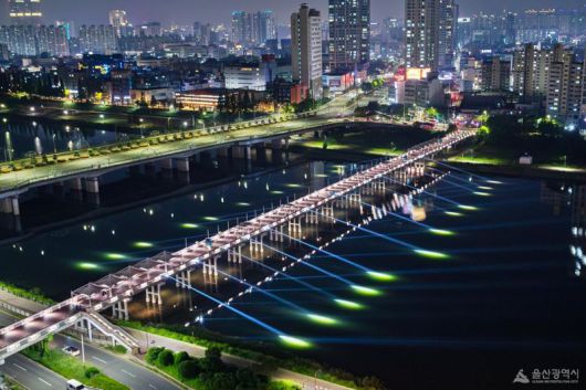 오는 3월부터 세계음식문화관이 운영되는 울산 태화강 울산교