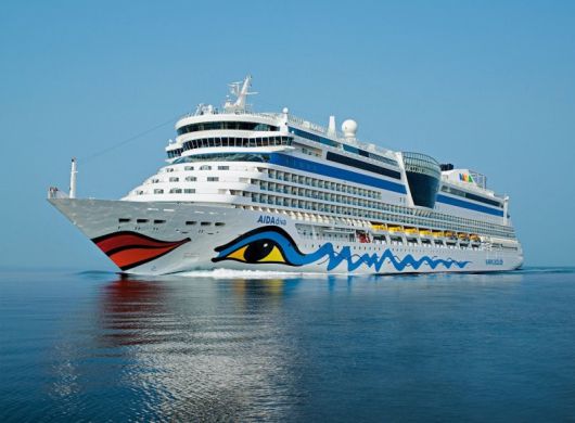 부산항에 올해 첫 입항한 월드와이드 크루즈선 아이다디바호. 부산시 제공
