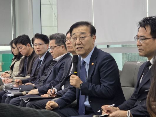 김윤덕 국토교통부 장관이 12일 정부세종청사에서 열린 출입기자단 신년 간담회에서 발언하고 있다. 사진=장인서 기자