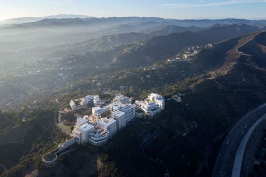 마이어 아키텍츠의 대표작 'LA 게티센터' 전경. 대우건설 제공