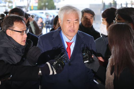 지난 13일 전광훈 사랑제일교회 목사가 서울 마포구 서울서부지법에서 열린 구속 전 피의자 심문(영장실질심사)에 출석하고 있다. 뉴시스