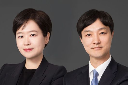 홍수정 변호사(왼쪽), 박종훈 전문위원.