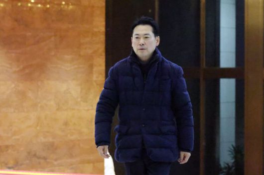 국민의힘 장동혁 대표가 16일 국회 로텐더홀에서 단식 2일 차를 맞이한 가운데 단식 현장으로 향하고 있다. 사진=서동일 기자