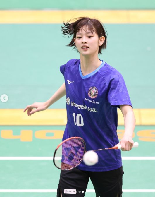 일본 배드민턴 스타 타구치 마야.팬 SNS