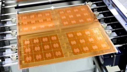 SKC 반도체 기판 제조 자회사인 앱솔릭스의 유리기판. 앱솔릭스 제공