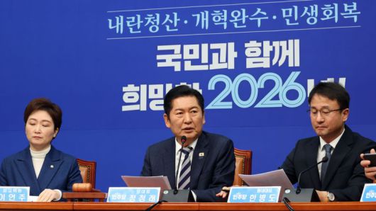 더불어민주당 정청래 대표가 19일 서울 여의도 국회에서 열린 최고위원회의에서 발언하고 있다. 사진=서동일 기자