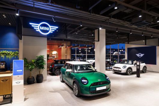 MINI 코오롱 모터스 대전 전시장 전경. BMW 그룹 코리아 제공.