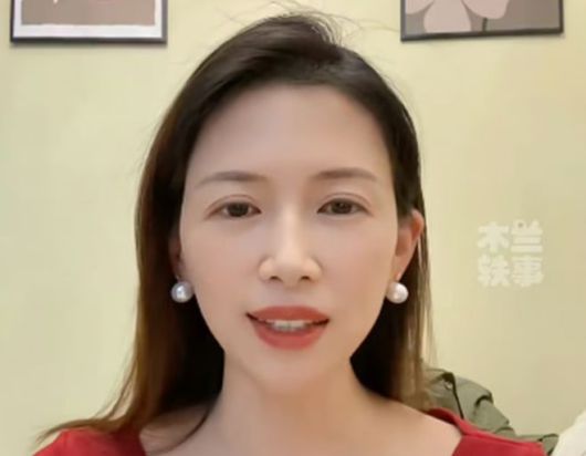 중국에서 남편의 불륜 사실을 폭로했다가 법원으로부터 사과 명령을 받은 한 여성이 오히려 이를 역이용한 ‘사과 영상’을 올려 인기를 끌고 있다. 더우인