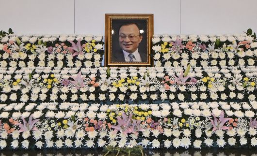 27일 오전 서울 종로구 서울대학교병원 장례식장에 이해찬 전 국무총리의 빈소가 마련돼 있다. 뉴시스