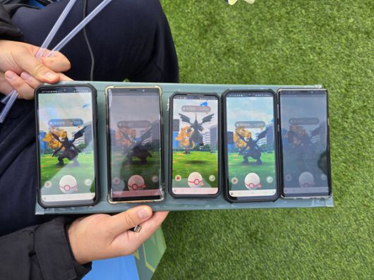 - 아드님 레이드를 위해 5계정을 돌리시던 아버님