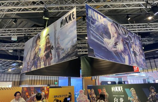 - 천장만 보면 행사장을 쉽게 찾을 수 있다