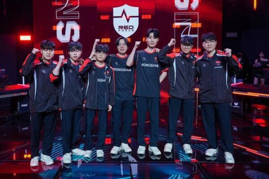 VCT 퍼시픽 스테이지1 2주 차에서 T1과 대결하는 농심 레드포스