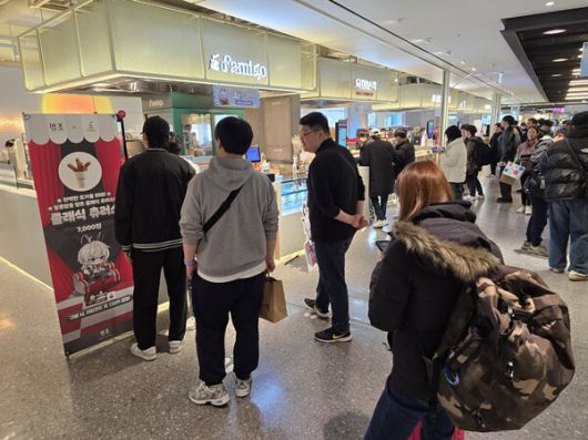 - 여기서부터 저 끝까지 전부 마거리트 레스토랑이었다