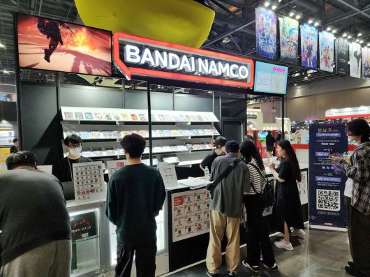 - 게임을 구매하는 이들이 정말 많다