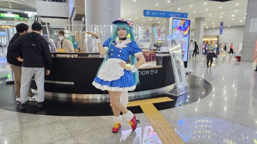 - 보컬로이드 '하츠네 미쿠'