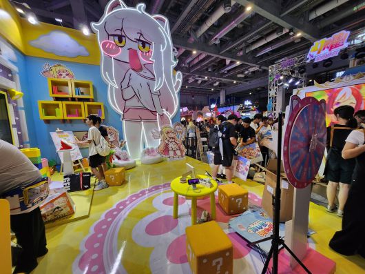 - 부스 내부는 이렇게 생겼습니다