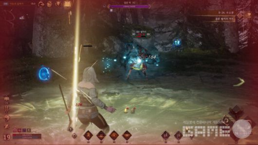 중간중간 보스는 리젠 타임이 있지만 세워두면 자동 퀘스트 완료가 된다. 레전드 오브 이미르 /게임와이 촬영