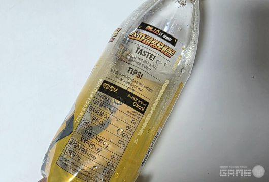 ▲ 니케 콜라보 제품 사진 / 게임와이 촬영