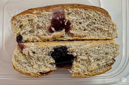 ▲ 니케 콜라보 제품 사진 / 게임와이 촬영