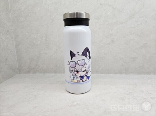 개인적으로 가장 마음에 들었던 것은 젠니 텀블러 / 게임와이 촬영