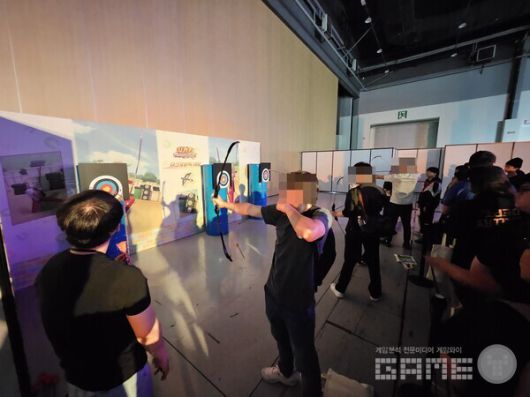 과녁을 맞추는 이벤트도 볼 수 있었다 / 게임와이 촬영