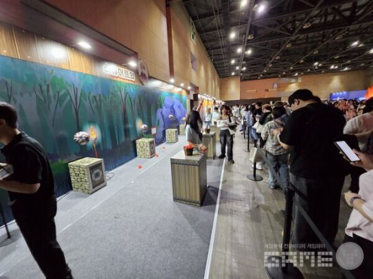 이용자들이 직접 행동해야되는 체험형 프로그램들이 많이 준비되어 있었다 / 게임와이 촬영