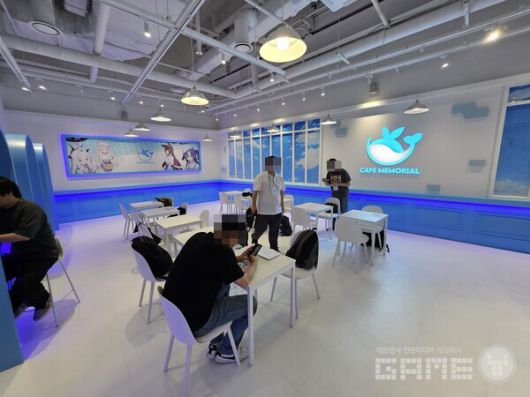 전 좌석 예약제로 진행되는만큼 내부 공간은 좌석 대비 상당히 넓은편이다 / 게임와이 촬영