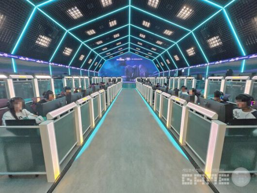 펍지 성수, 지드래곤 컬래버 팝업 현장 / 게임와이 촬영