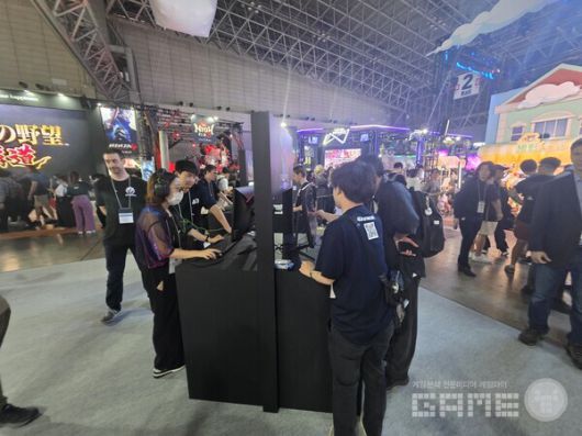 TGS 2025 파라독스 부스 /게임와이 촬영