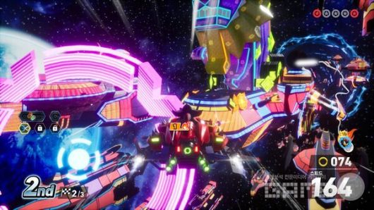 좀 정신 없는데...