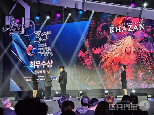 최우수상은 던전앤파이터 IP로 새로운 작품을 선보인 퍼스트 버서커: 카잔이 수상했다 / 게임와이 촬영