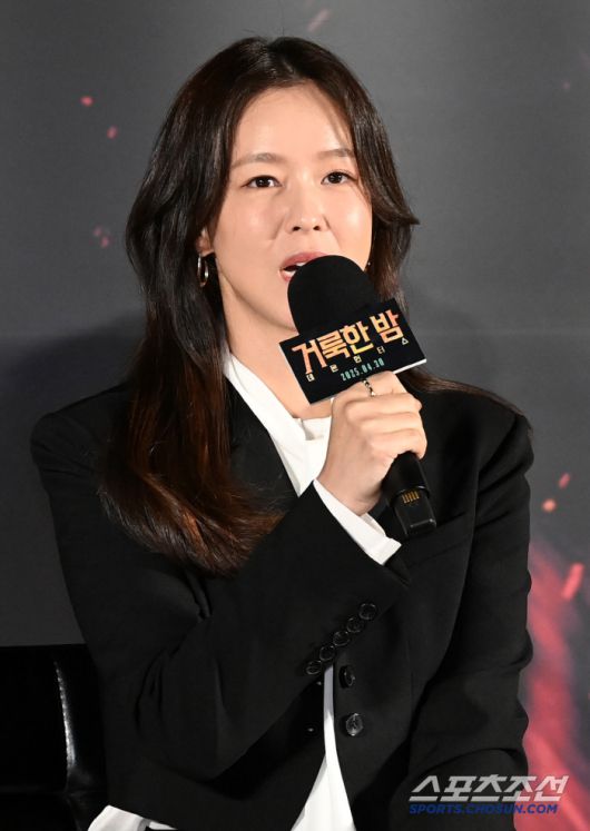 2일 롯데시네마 건대입구에서 열린 영화 '거룩한 밤: 데몬 헌터스'의 제작보고회, 질문에 답하는 경수진의 모습. 허상욱 기자 wook@sportschosun.com/2025.04.02/