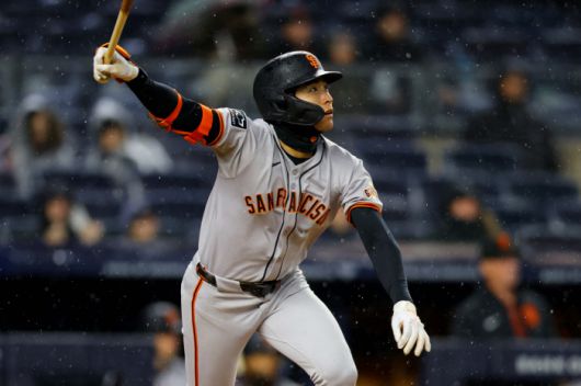 NEW YORK, NEW YORK - APRIL 11: Jung Hoo Lee #51 of the San Francisco Giants hits a three-run home run in the first inning against the New York Yankees at Yankee Stadium on April 11, 2025 in New York City.   Mike Stobe/Getty Images/AFP (Photo by Mike Stobe / GETTY IMAGES NORTH AMERICA / Getty Images via AFP)        <저작권자(c) 연합뉴스, 무단 전재-재배포, AI 학습 및 활용 금지>