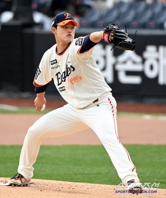 13일 대전 한화생명볼파크에서 열린 키움과 한화의 경기, 한화 선발투수 문동주가 역투하고 있다. 대전=허상욱 기자wook@sportschosun.com/2025.04.13/