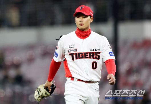 2일 광주 기아챔피언스필드에서 열린 KIA 타이거즈와 삼성 라이온즈의 경기. KIA 곽도규가 숨을 고르고 있다. 광주=박재만 기자 pjm@sportschosun.com/2025.04.02/