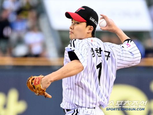 16일 잠실야구장에서 열린 삼성과 LG의 경기, LG 선발투수 임찬규가 역투하고 있다. 잠실=허상욱 기자wook@sportschosun.com/2025.04.