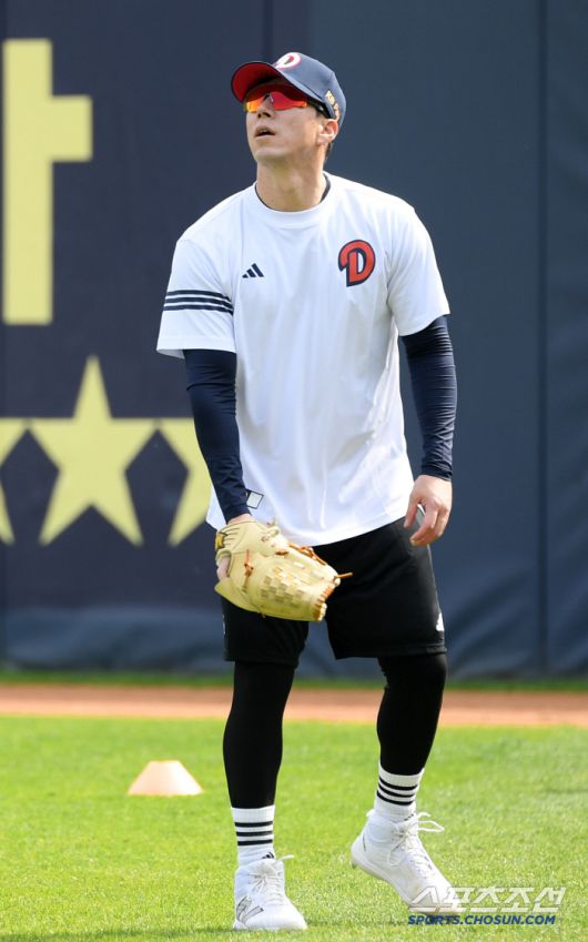 오늘따라 유독 밝은 잠실 하늘.