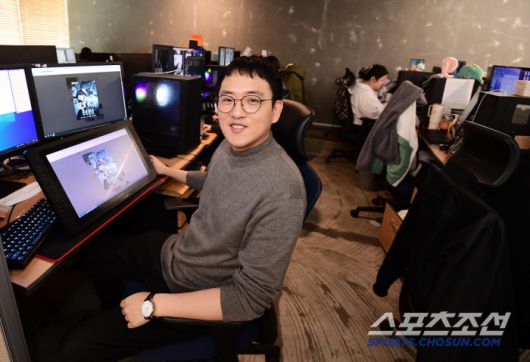 웹툰 '풍운전신' 임재용 작가가 본지와 인터뷰에 앞서 포즈를 취하고 있다. 가산동=송정헌 기자songs@sportschosun.com/2025.04.16/