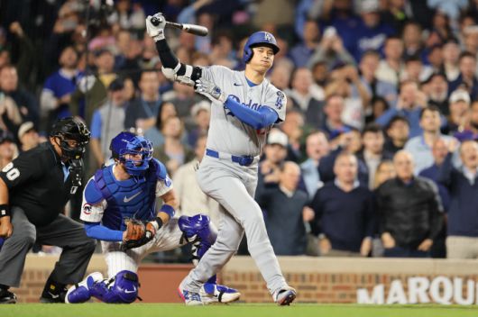 오타니 쇼헤이가 9회초 헛스윙 삼진을 당하고 있다. AFP연합뉴스