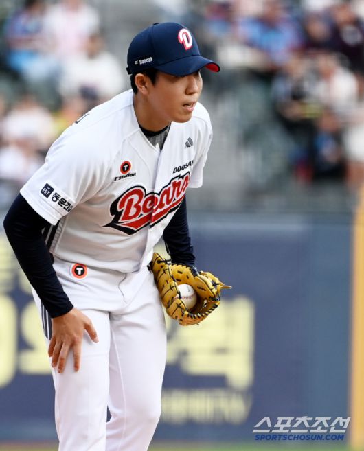 전준우에 사과하는 김민규