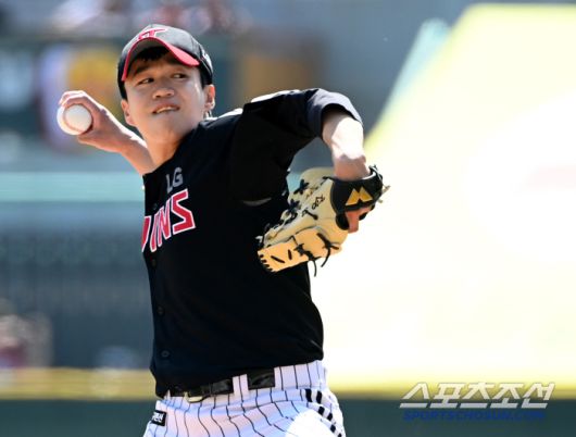 20일 인천SSG랜더스필드에서 열린 SSG와 LG의 경기, LG 선발투수 김주온이 역투하고 있다. 인천=허상욱 기자wook@sportschosun.com/2025.04.20/