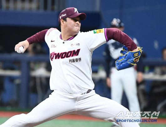 24일 서울 고척스카이돔에서 열린 두산-키움전. 양지율이 투구하고 있다. 고척=정재근 기자 cjg@sportschosun.com/2025.4.24/