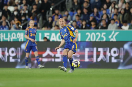 울산문수축구경기장/ K리그1/ 울산HDFC vs 광주FC/ 울산 보야니치/ 사진 김정수