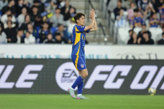 울산문수축구경기장/ K리그1/ 울산HDFC vs 광주FC/ 울산 이청용 득점/ 골 세레머니/ 사진 김정수