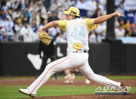 5일 대전 한화생명볼파크에서 열린 삼성-한화전. 9회초 김서현이 등판해 투구하고 있다. 대전=정재근 기자 cjg@sportschosun.com/2025..5.5/