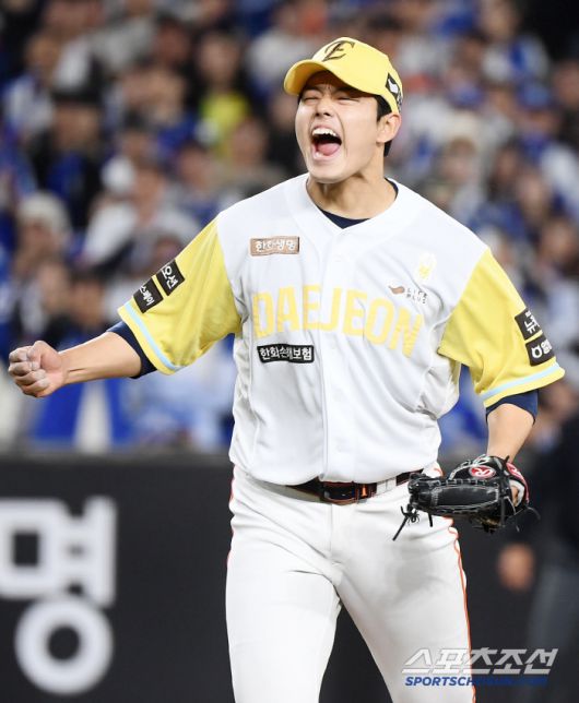 7일 대전 한화생명볼파크에서 열린 삼성-한화전. 6회초 2사 3루 문동주가 김태근을 삼진으로 잡으며 환호하고 있다  대전=정재근 기자 cjg@sportschosun.com/2025..5.7/