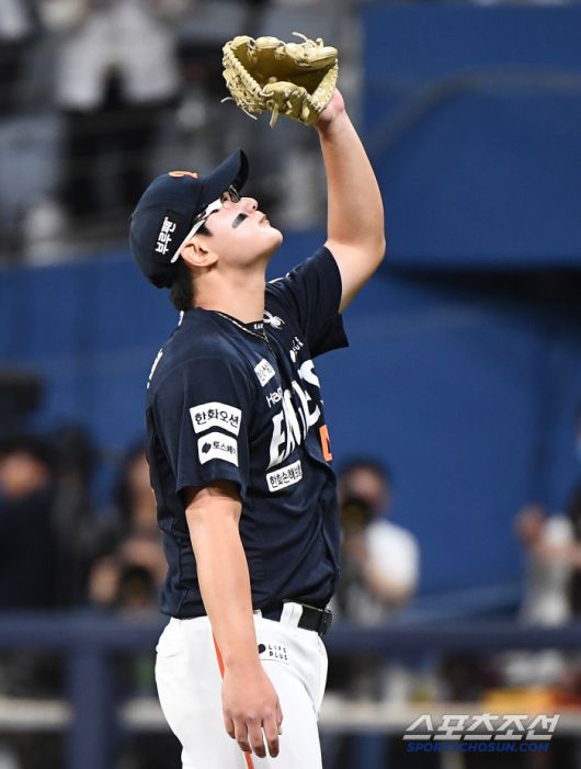 9일 서울 고척스카이돔에서 열린 한화-키움전. 한화가 7대5 역전승을 거두며 10연승을 질주했다. 마무리 김서현이 세리머니를 하고 있다. 고척=정재근 기자 cjg@sportschosun.com/2025.5.9/