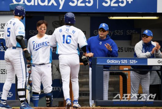 연패를 끊기 위해 최선을 다한 더그아웃 리더 강민호의 바람은 이뤄지지 않았다.