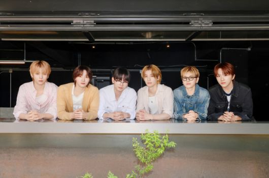 보이넥스트도어 태산, 성호, 명재현, 이한, 리우, 운학(왼쪽부터). 사진 제공=KOZ엔터테인먼트